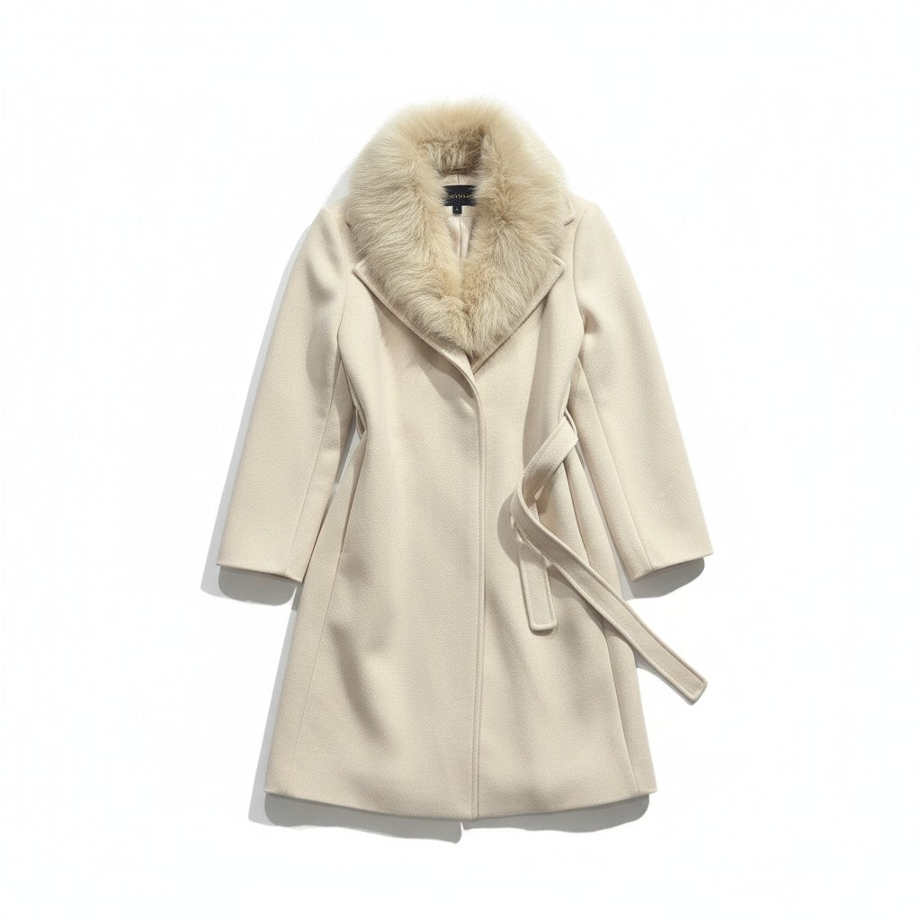 Women’s coat with faux fur collar – long, elegant and warm
