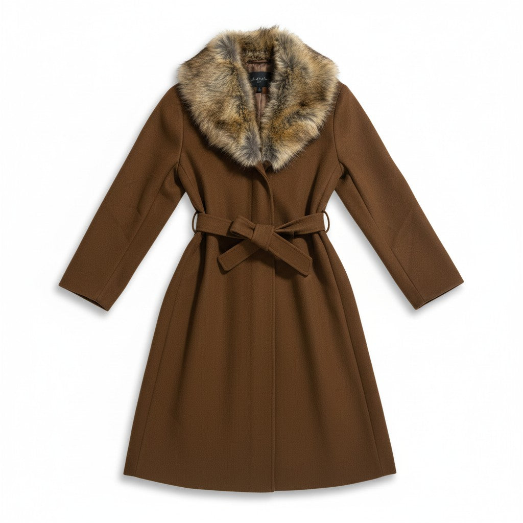 Women’s coat with faux fur collar – long, elegant and warm