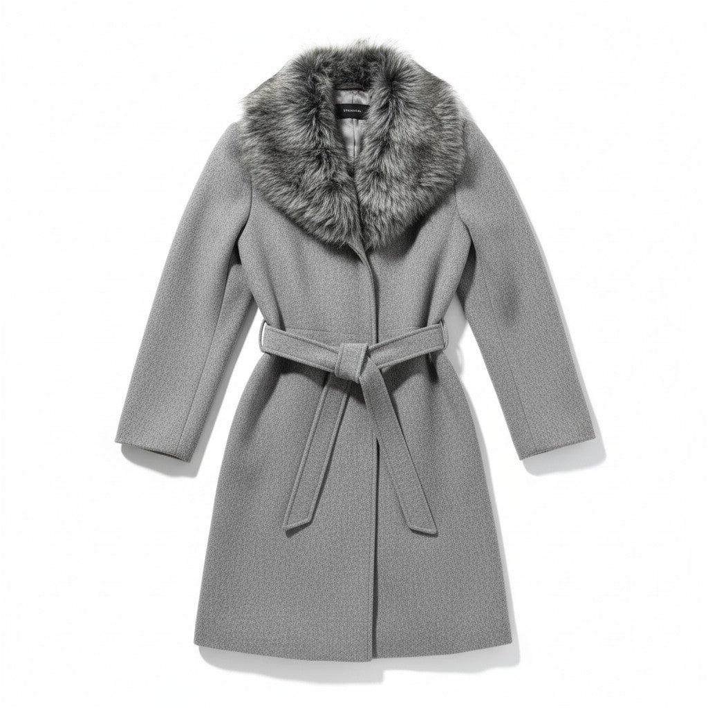 Women’s green coat with faux fur collar – long, elegant and warm